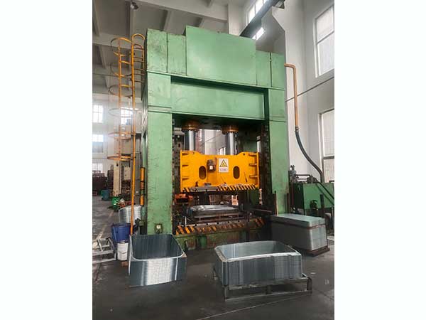 生產(chǎn)設(shè)備